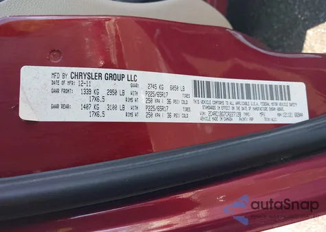 2012 Chrysler Town & Country Touring из США, поврежденный, VIN 2C4RC1BG7CR227128